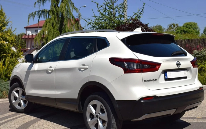 Nissan Qashqai cena 73500 przebieg: 100000, rok produkcji 2019 z Miastko małe 172